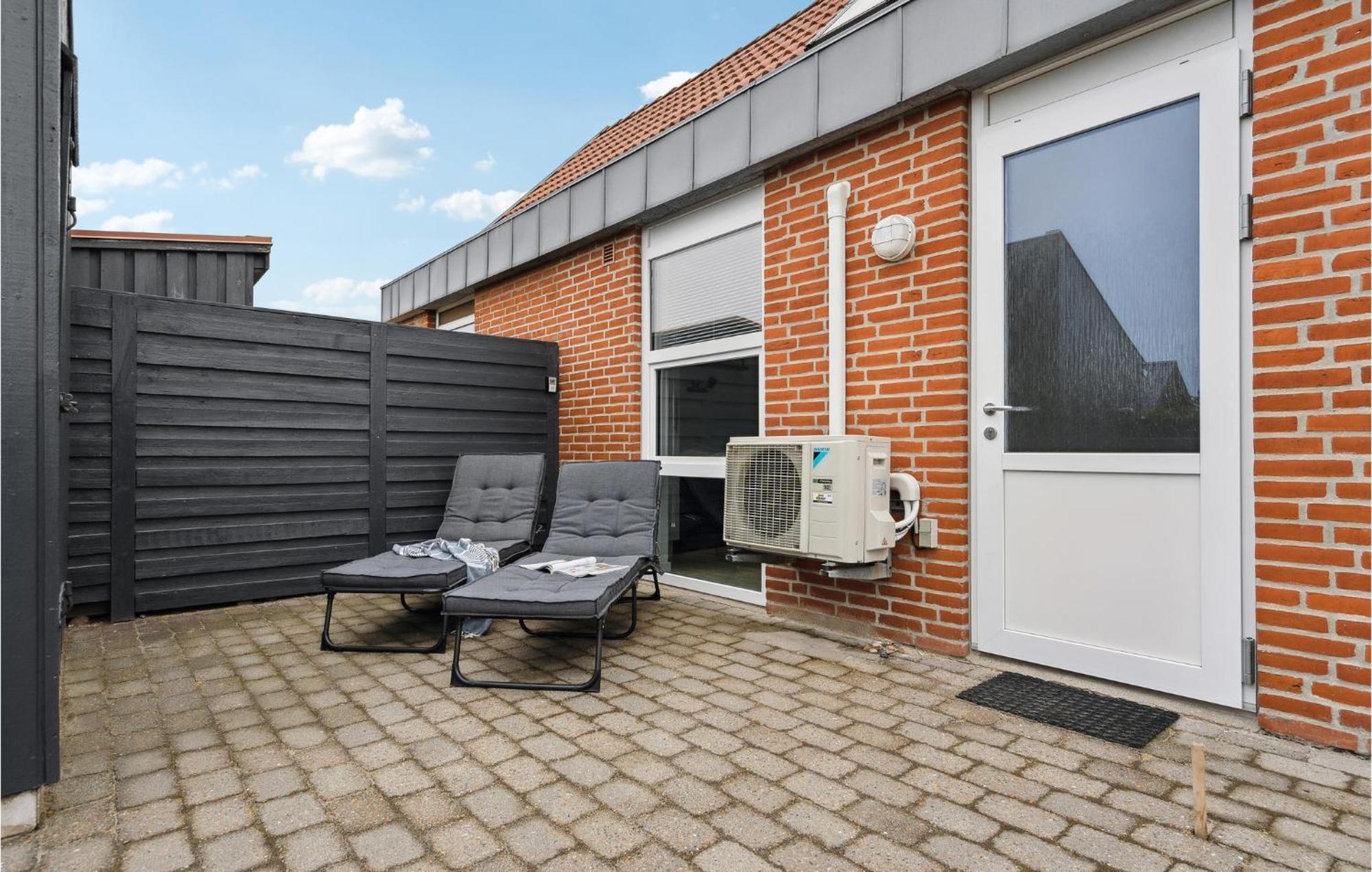 Amazing Home In Hvide Sande With Wifi Bjerregård Exteriör bild